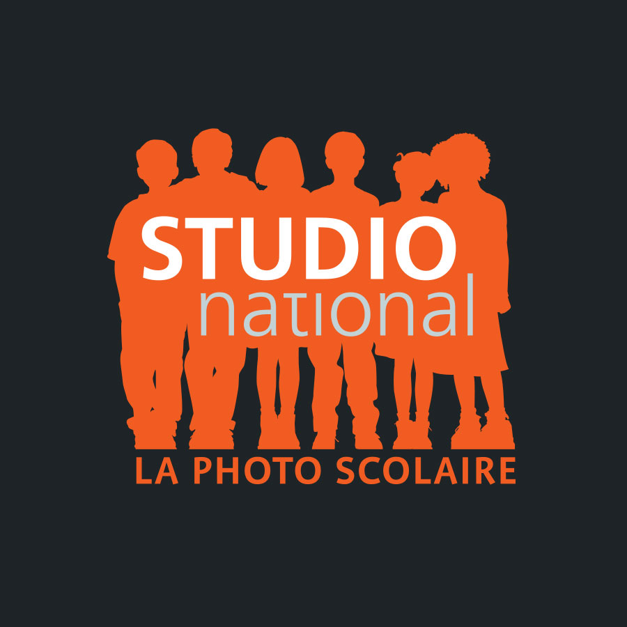 Logo pour une société de photographie scolaire